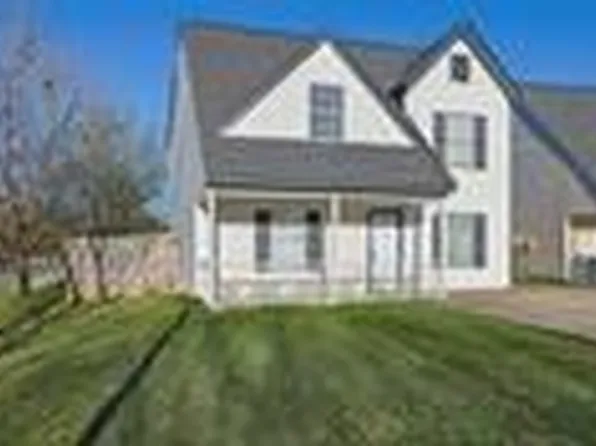 15 Brighton Ct, Cartersville, GA 30121
