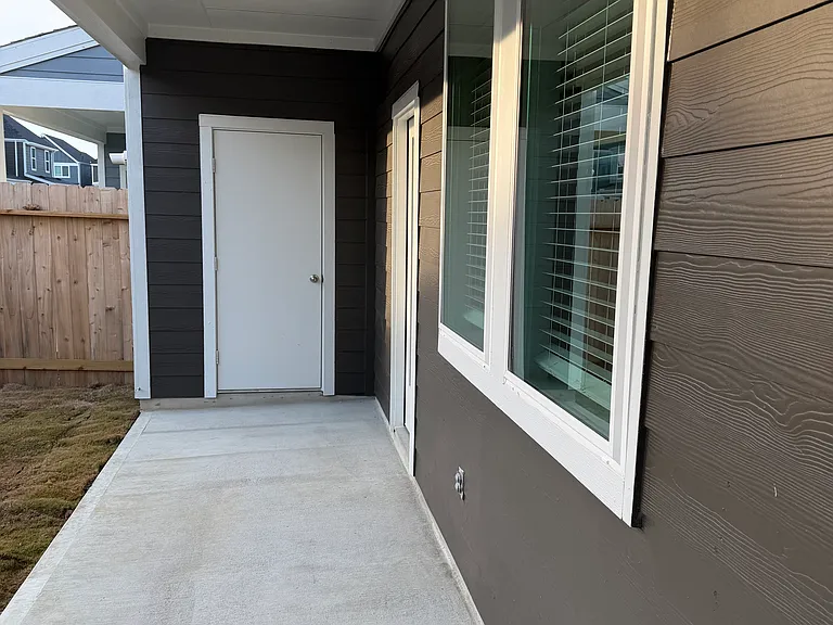 3534 Adelie Ln — Photo 6