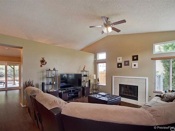 4th image of 25419 Birchtree Dr