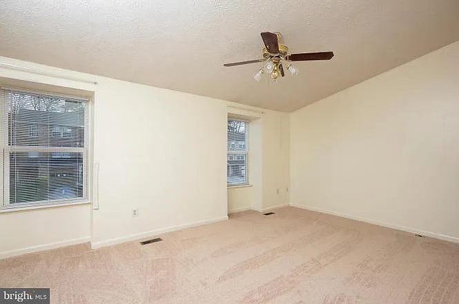 7624 Mandan Rd — Photo 13