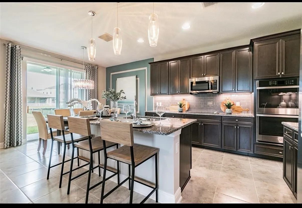 Misty Marble Dr, Zephyrhills — Photo 1