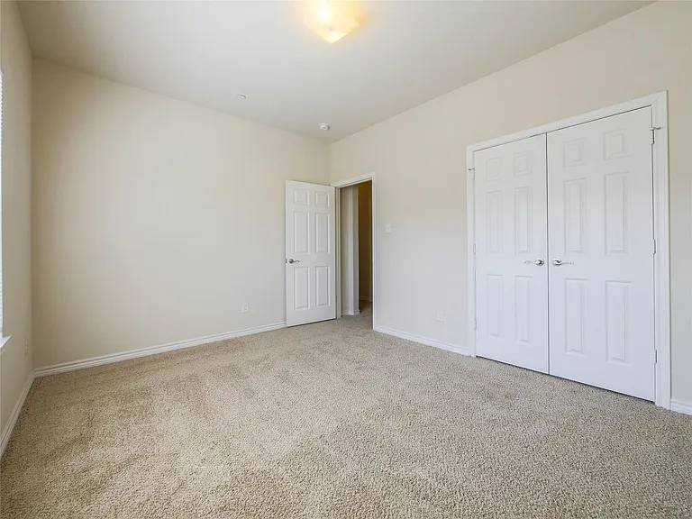5409 Dolores Pl — Photo 21