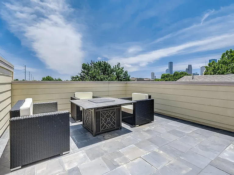 1615 Shearn St — Photo 23