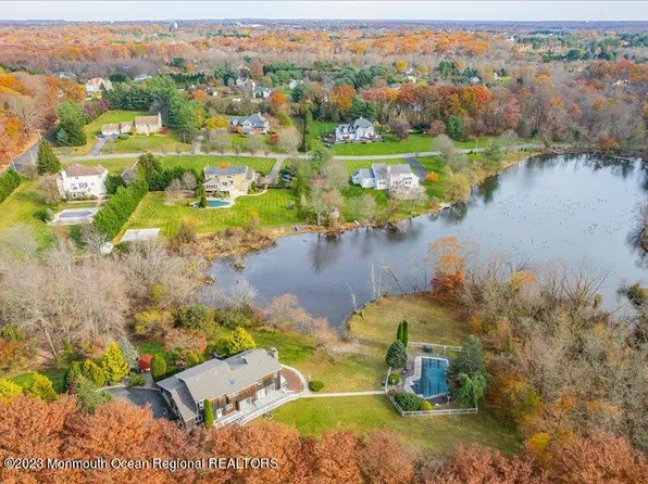 111 Oakland Mills Road, Manalapan, NJ 07726