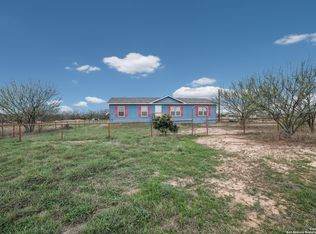 4765 Ogden Rd, Poteet, TX 78065