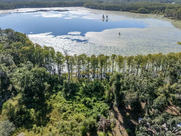 831 SE Koon Lake Rd, Mayo, FL 32066