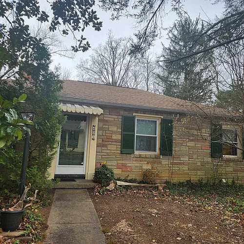 401 Morningside Dr Photo 1