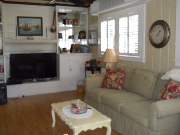 3rd image of 1307 Bonita Ave