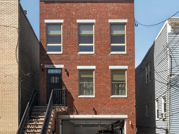 512 4th Street image 1 of 1