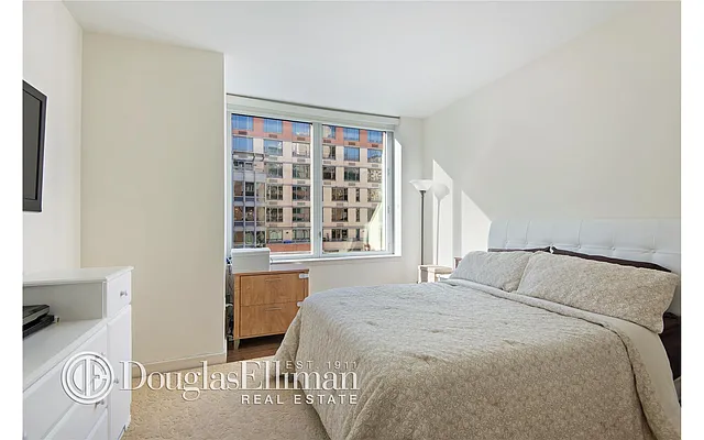 Sold by Douglas Elliman | media 8