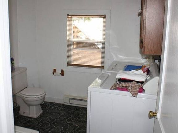 Laundry Room w/ half bath