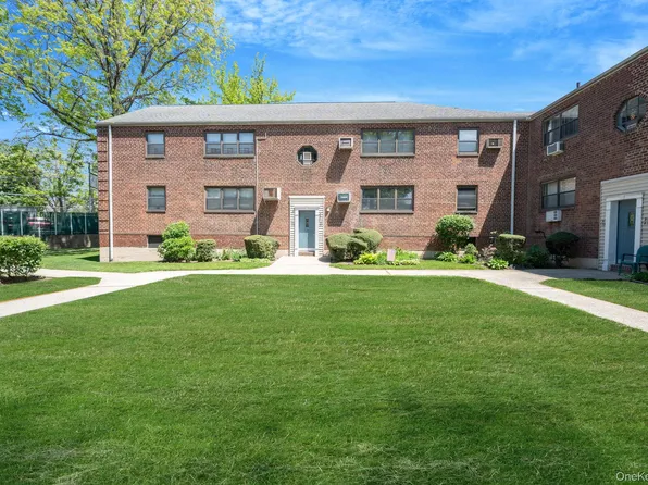 9137 153 Avenue #1, Lindenwood, NY 11414