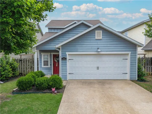 2802 SW Arbor Rd, Bentonville, AR 72713