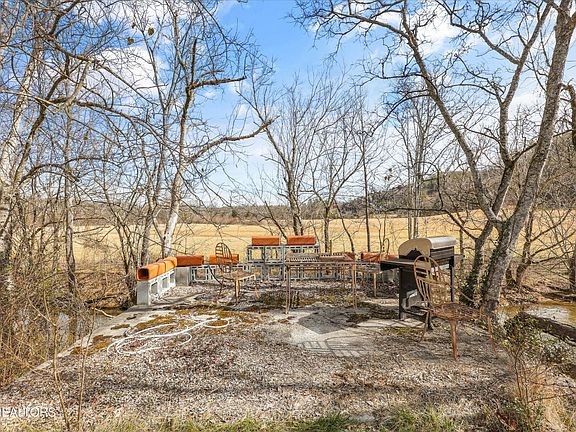 3rd image of 1964 Little Valley Rd