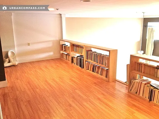 Sold by Compass | media 18
