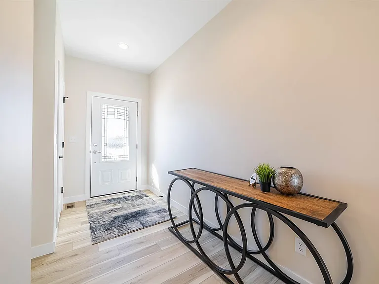 5039 Chestnut St #A — Photo 2