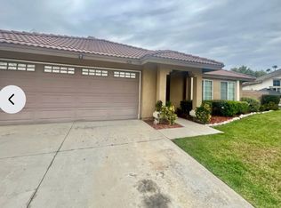 828 Coramdeo Ct, Hemet, CA 92543