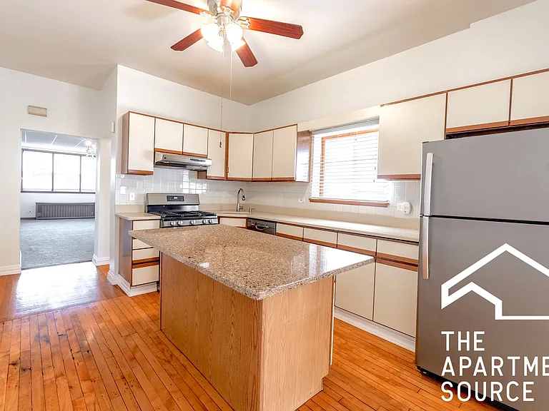 2968 S Loomis St #1 — Photo 4