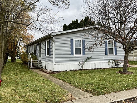 4th image of 1029 Pembrooke Ln