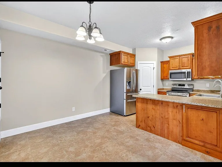 3624 E Clear Rock Rd #K3 — Photo 8