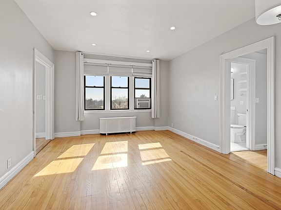 11 Alden Road