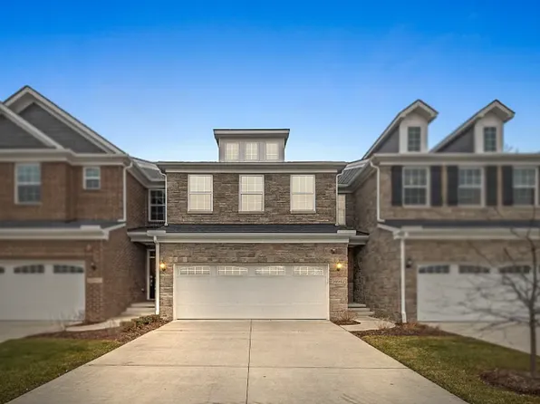 40111 Premier Dr #21, Plymouth, MI 48170