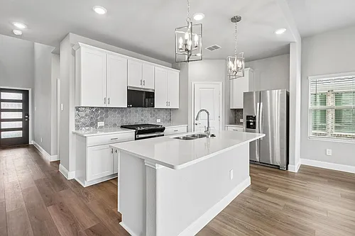 6206 Castamere Dr Photo 1