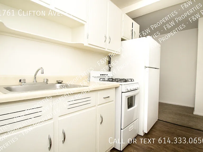1761 Clifton Ave #1 — Photo 4