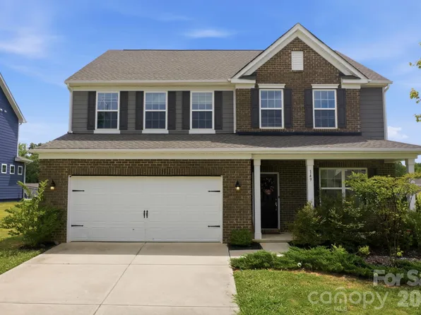 149 Rooster Tail Ln, Troutman, NC 28166