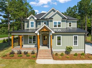 15 Independence Dr, Smithfield, NC 27577