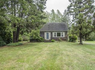 574 Adamsville Rd, Westport, MA 02790