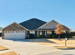 13781 Glendorch Ln, Athens, AL 35611