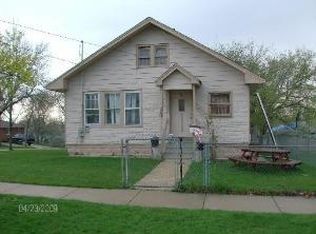 204 Trask St, Aurora, IL 60505