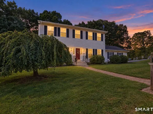 251 Edgemark Acres, Meriden, CT 06451