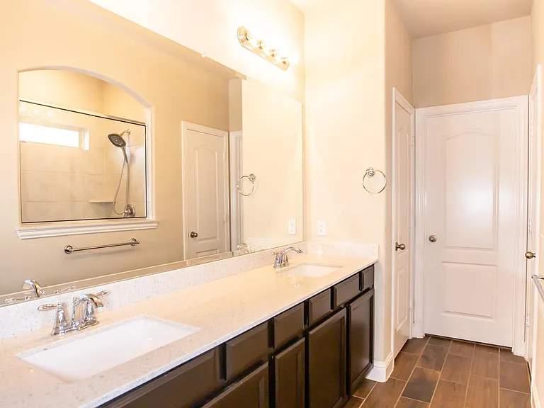 2100 Miramar Dr — Photo 14
