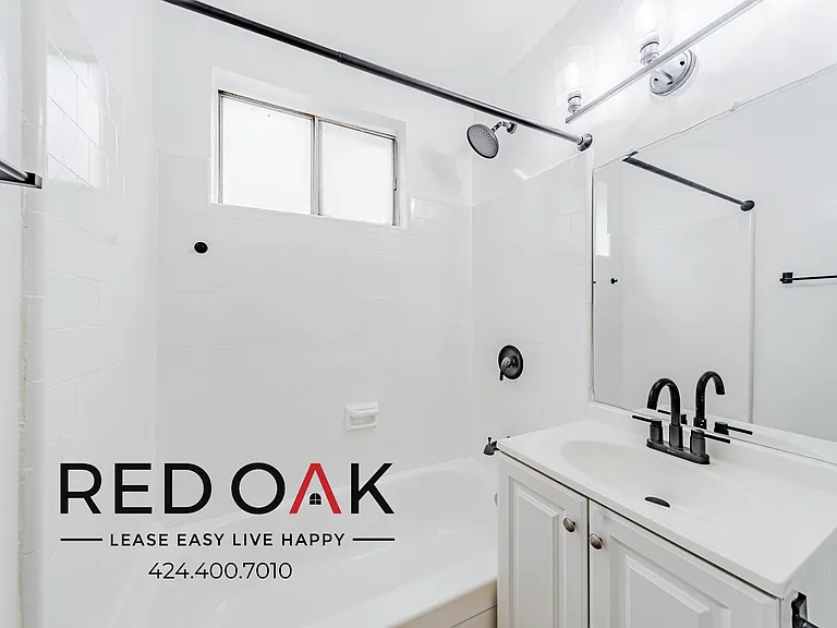 252 W Elm Ave #L — Photo 14