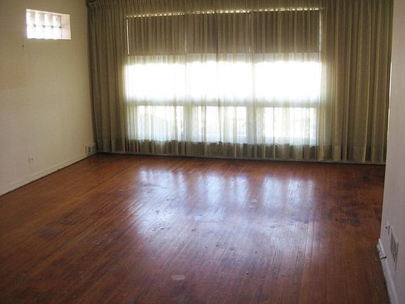 3rd image of 5037 Birchwood Ave