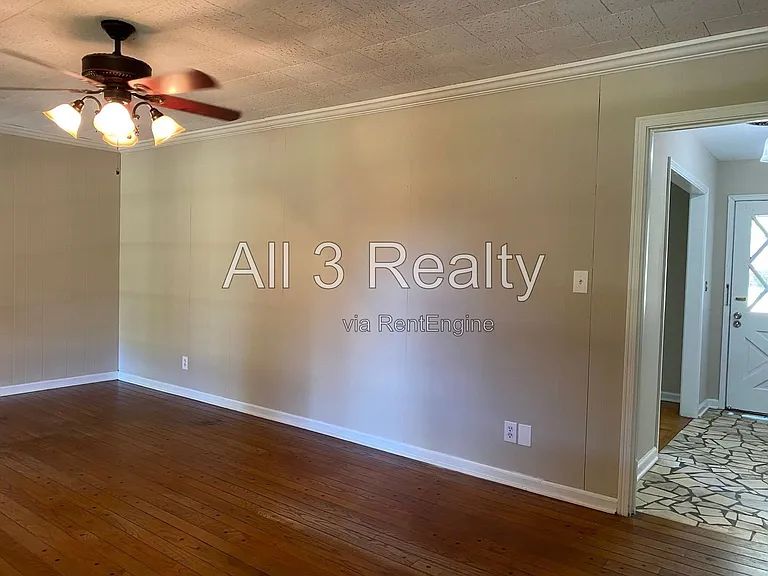 3012 Lansdowne Dr — Photo 18