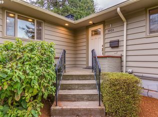3903 SW Marigold St, Portland, OR 97219
