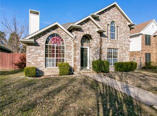 13113 Green Valley Dr, Balch Springs, TX 75180