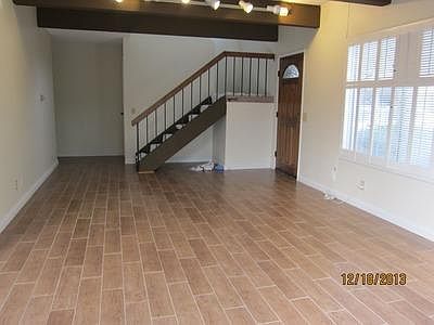 2nd image of 5226 Village Circle Dr