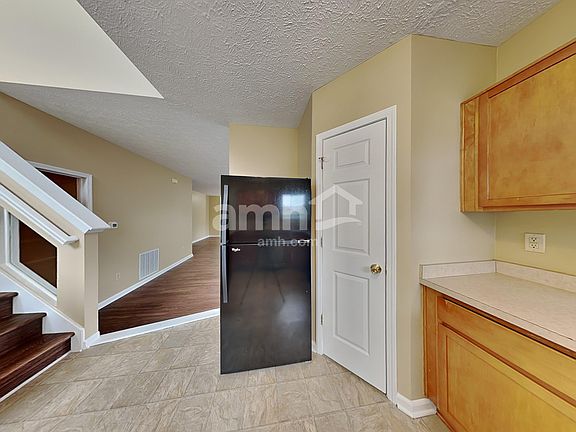 4th image of 6591 W Irving Dr
