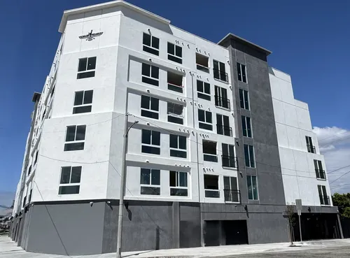 Persia Apartments Photo 1