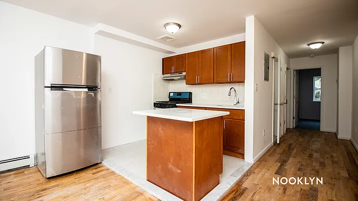 Rented by Nooklyn NYC LLC | media 10