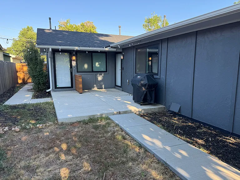 49 S Hazel Ct — Photo 18
