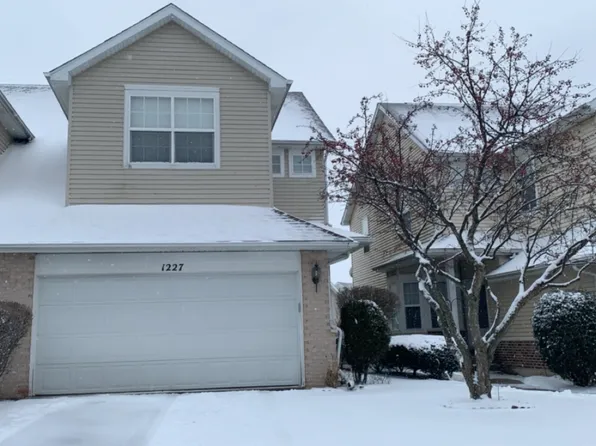 1227 Le Moyne Ave, Romeoville, IL 60446