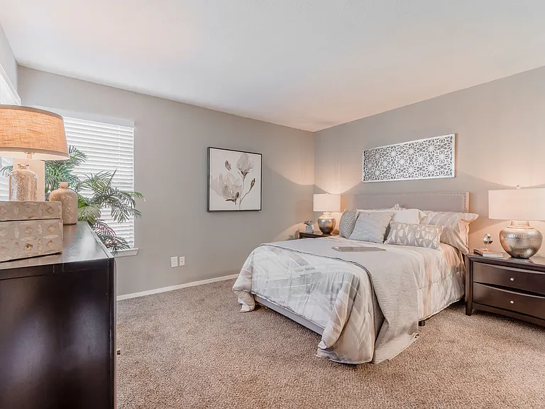 Pinehurst Place Apartments — Photo 13