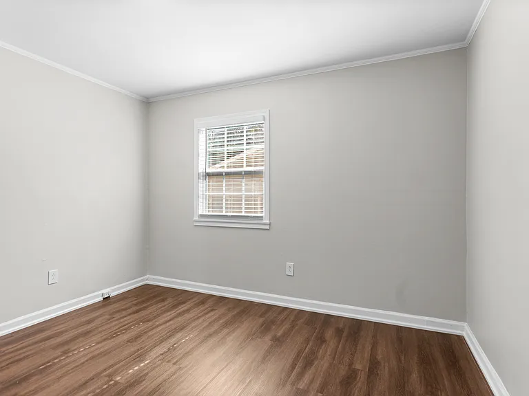 1380 Plaza Ave SW — Photo 23