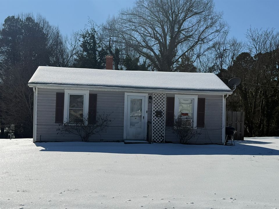 1st image of 243 Dodd St
