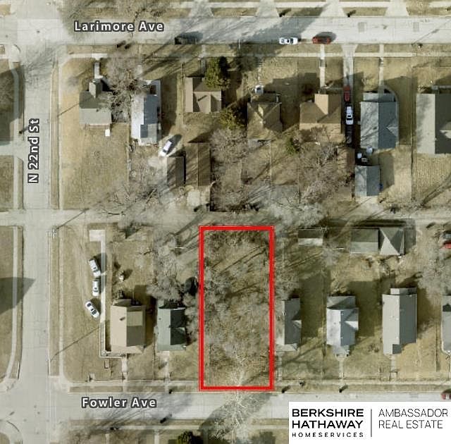 1st image of 2038 Fowler Ave